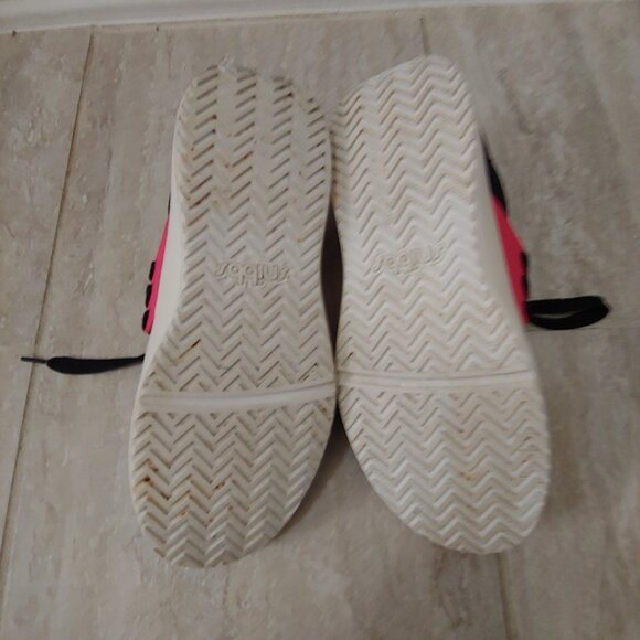 Snibbs Spacecloud Sneaker Womens Size 10.5 SuperNova Pink Work Wear - Picture 8 of 8